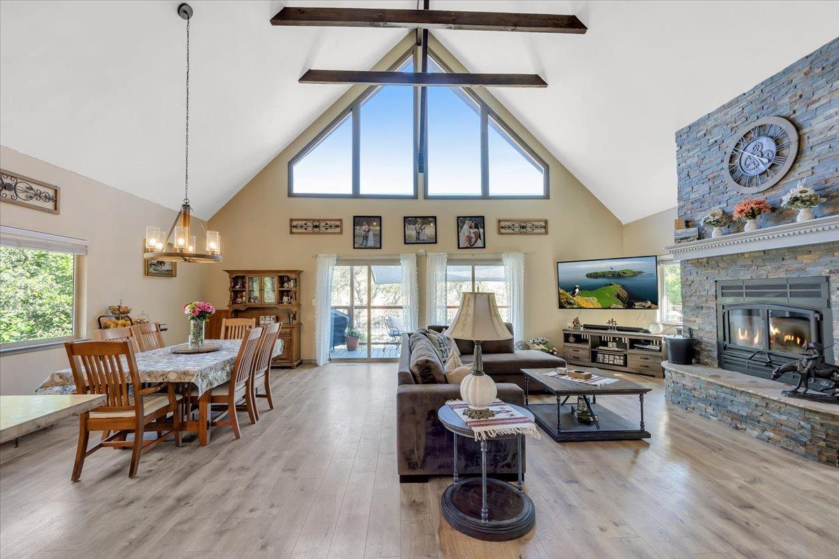 1499 Sawmill Road 594