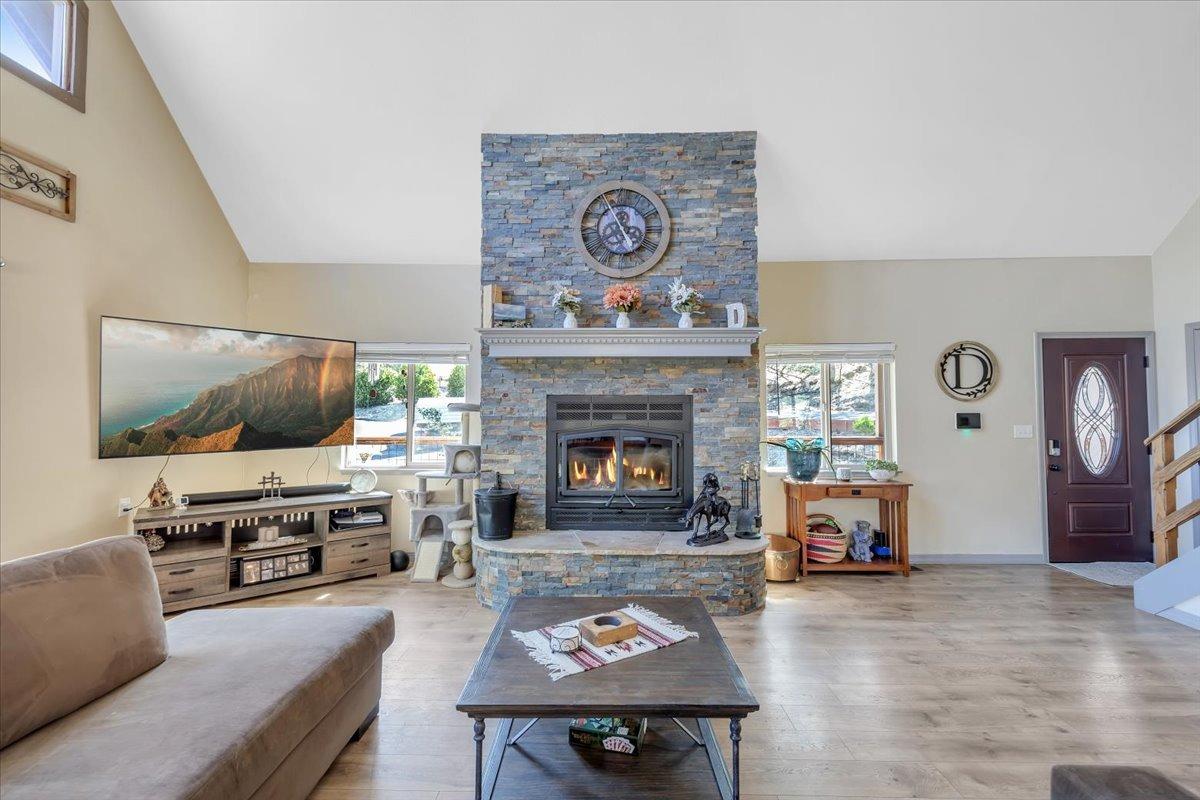 1499 Sawmill Road 594