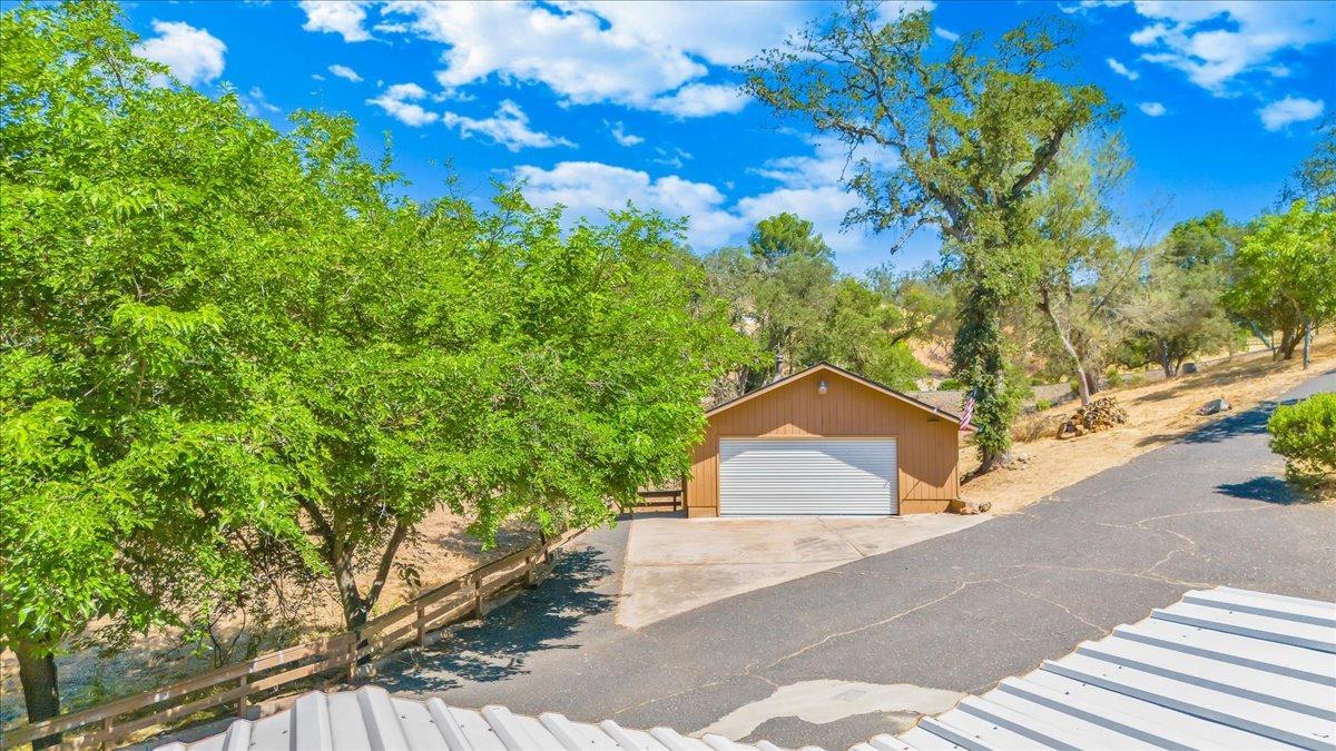 1499 Sawmill Road 594