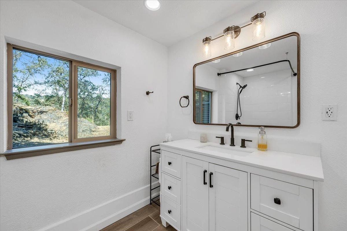 1499 Sawmill Road 594