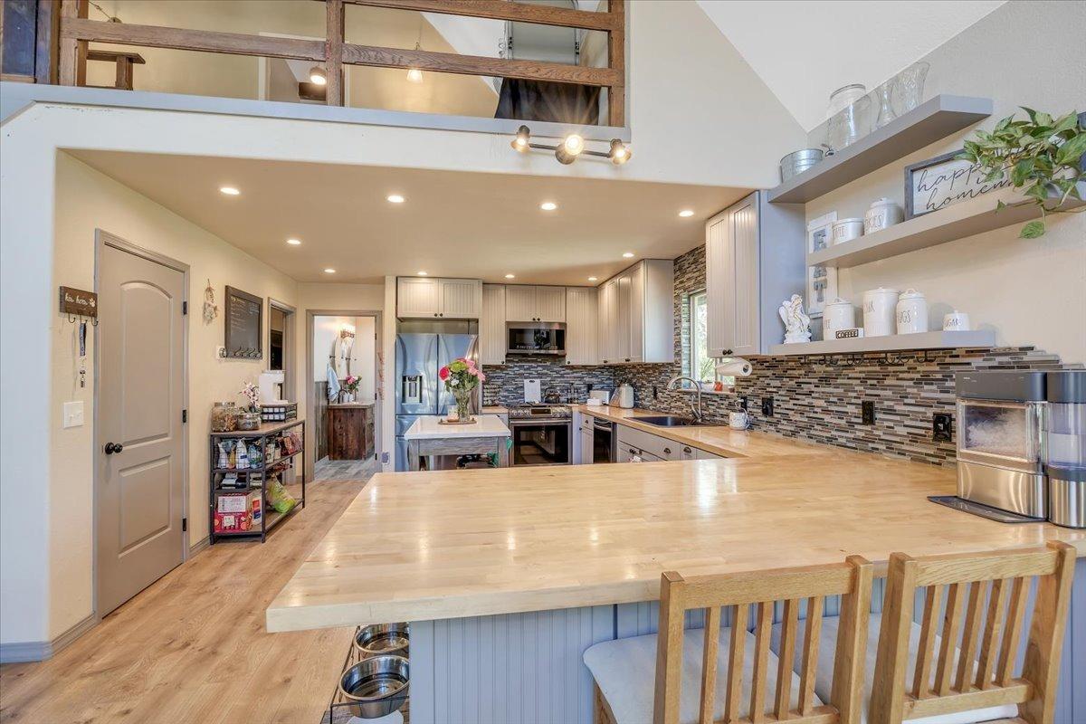 1499 Sawmill Road 594