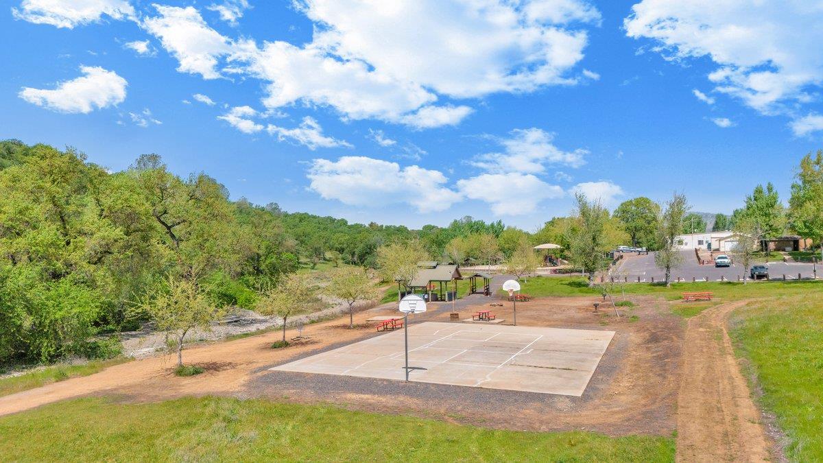 1499 Sawmill Road 594