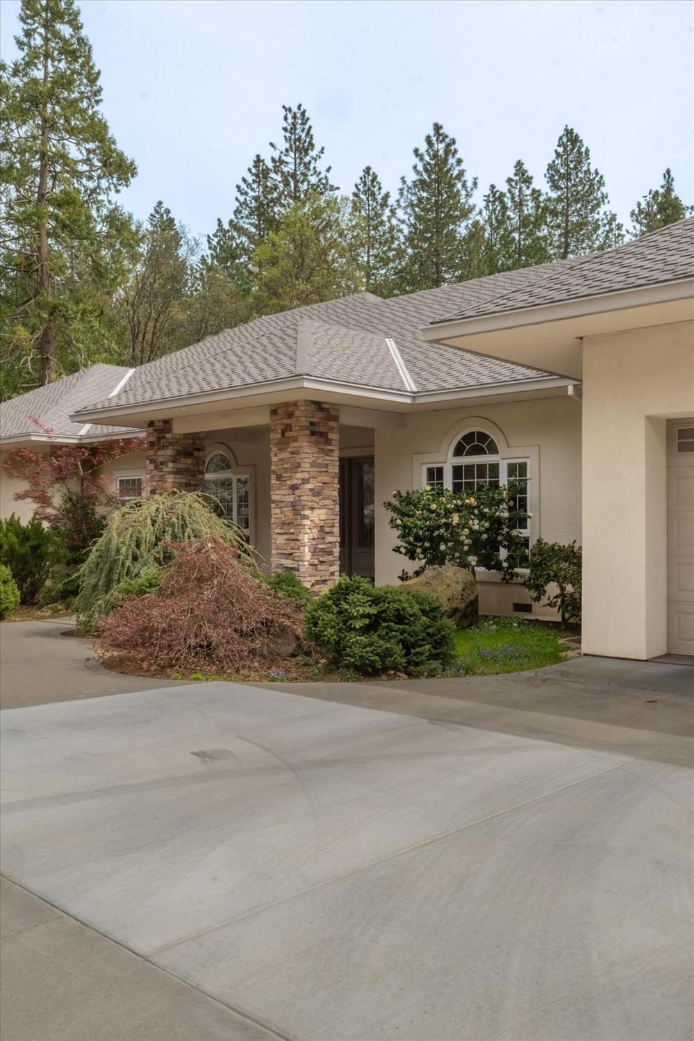 2705 Pine Drive
