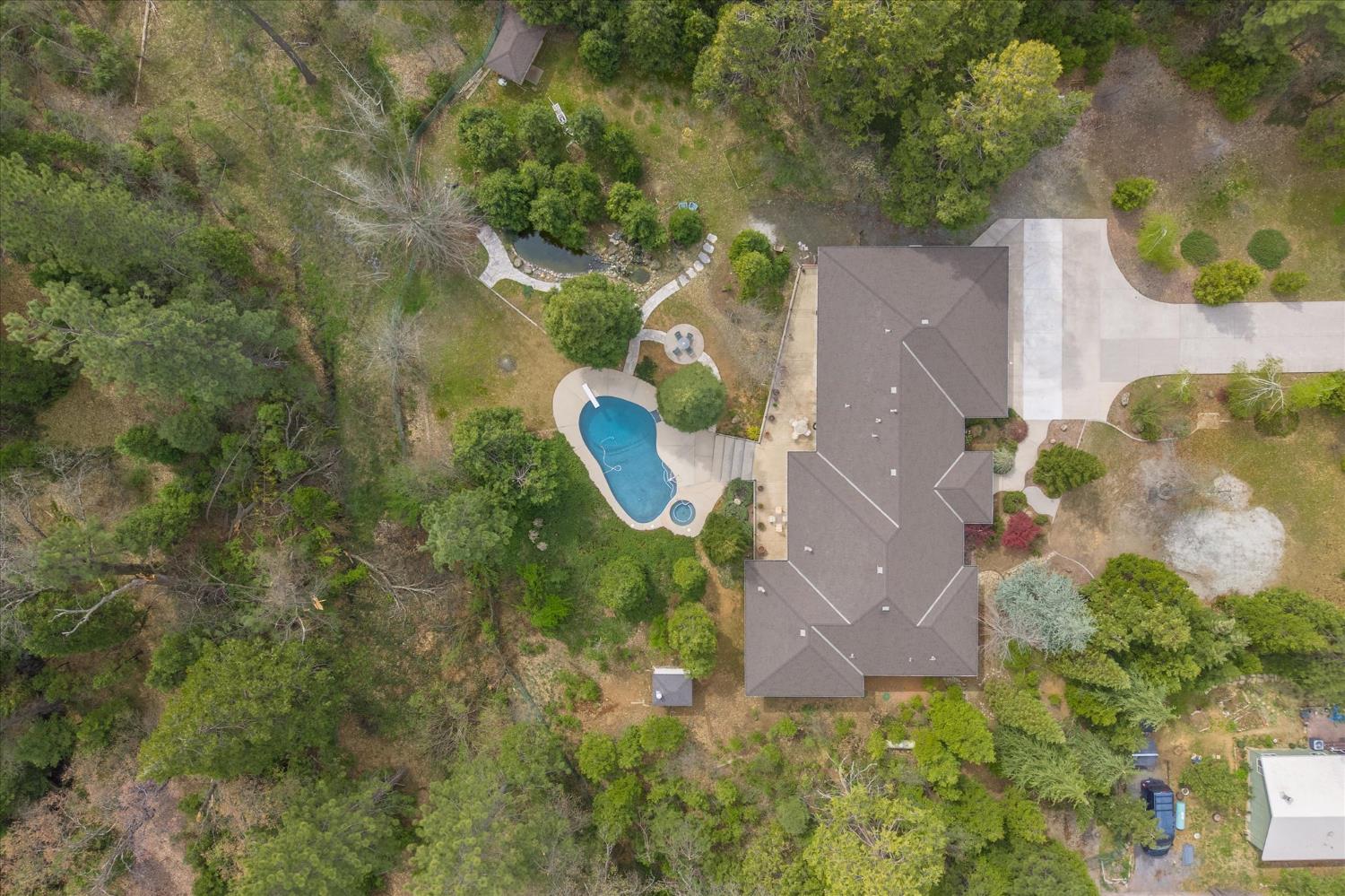 2705 Pine Drive