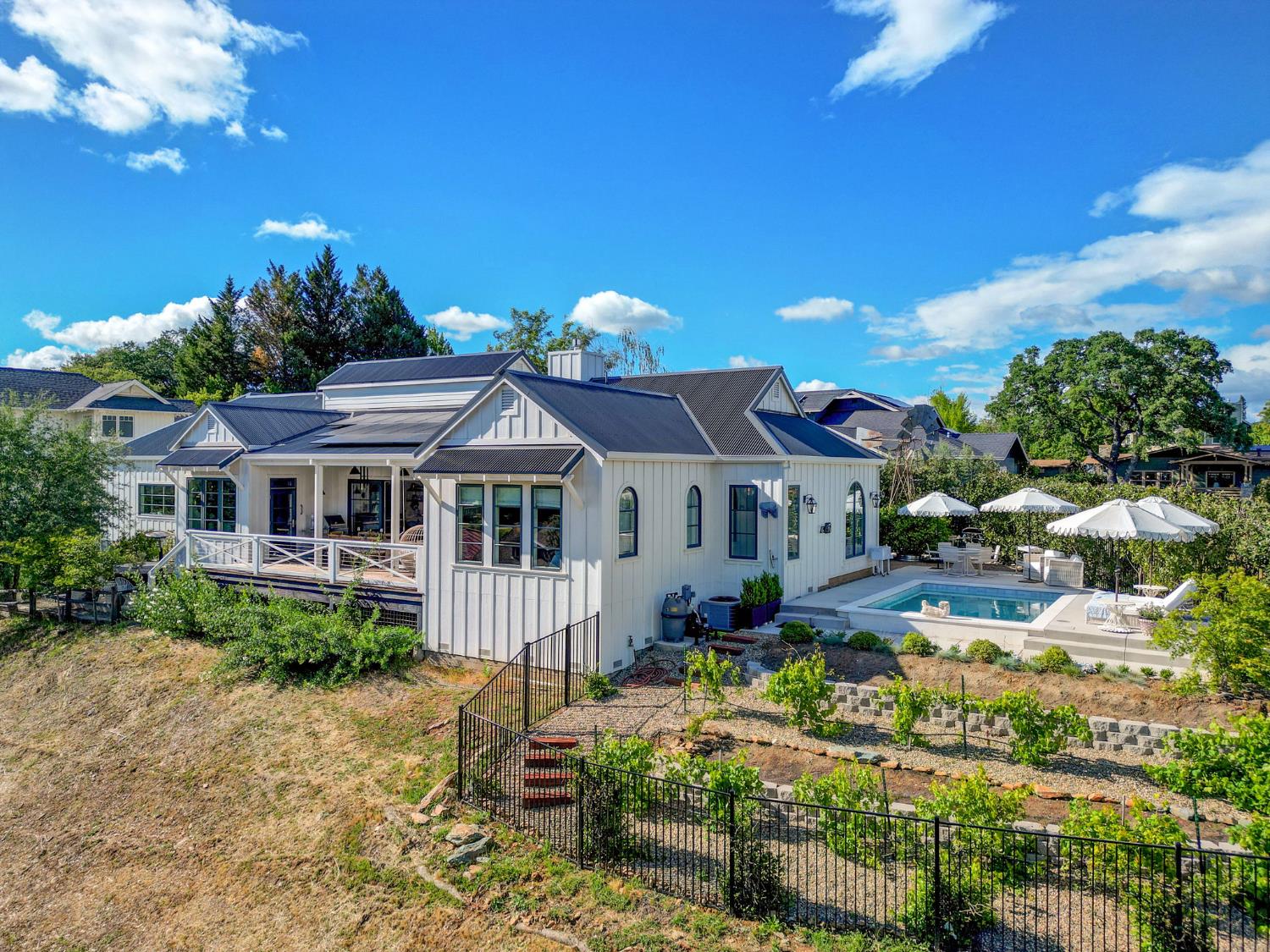 616 Selkirk Ranch