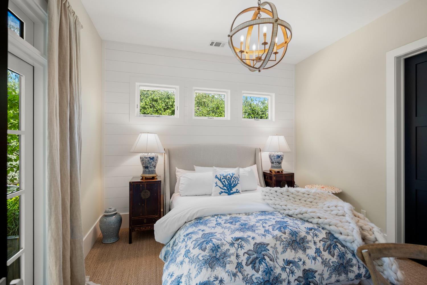616 Selkirk Ranch