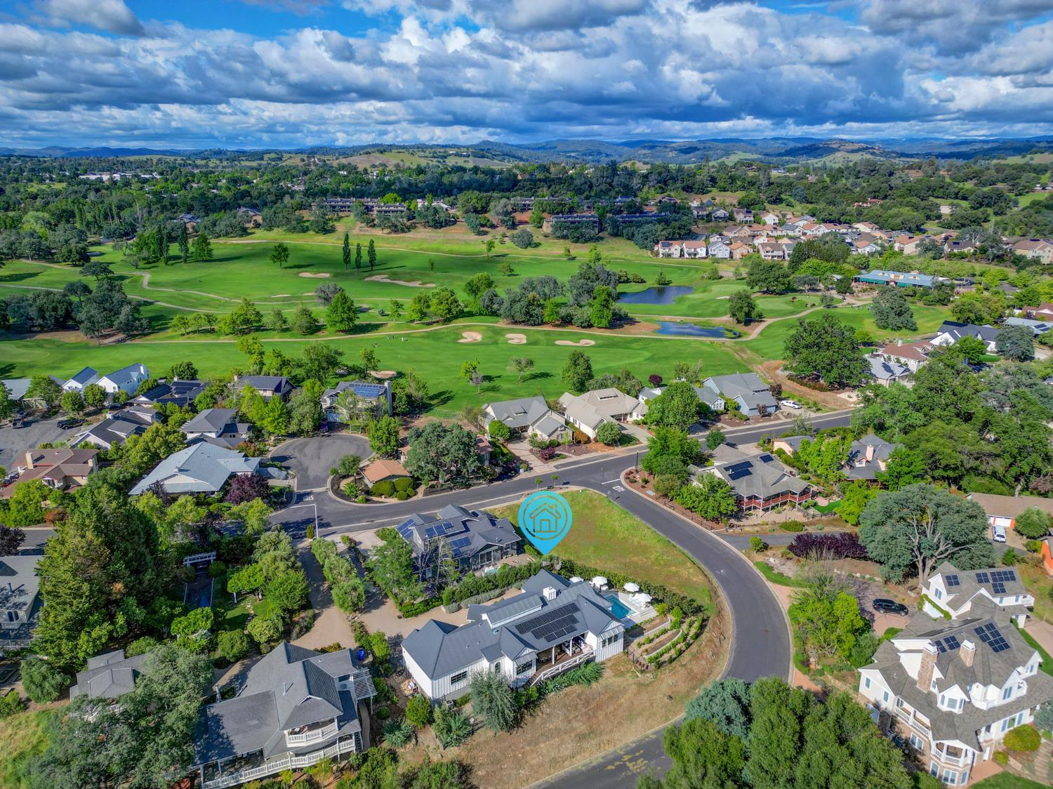 616 Selkirk Ranch