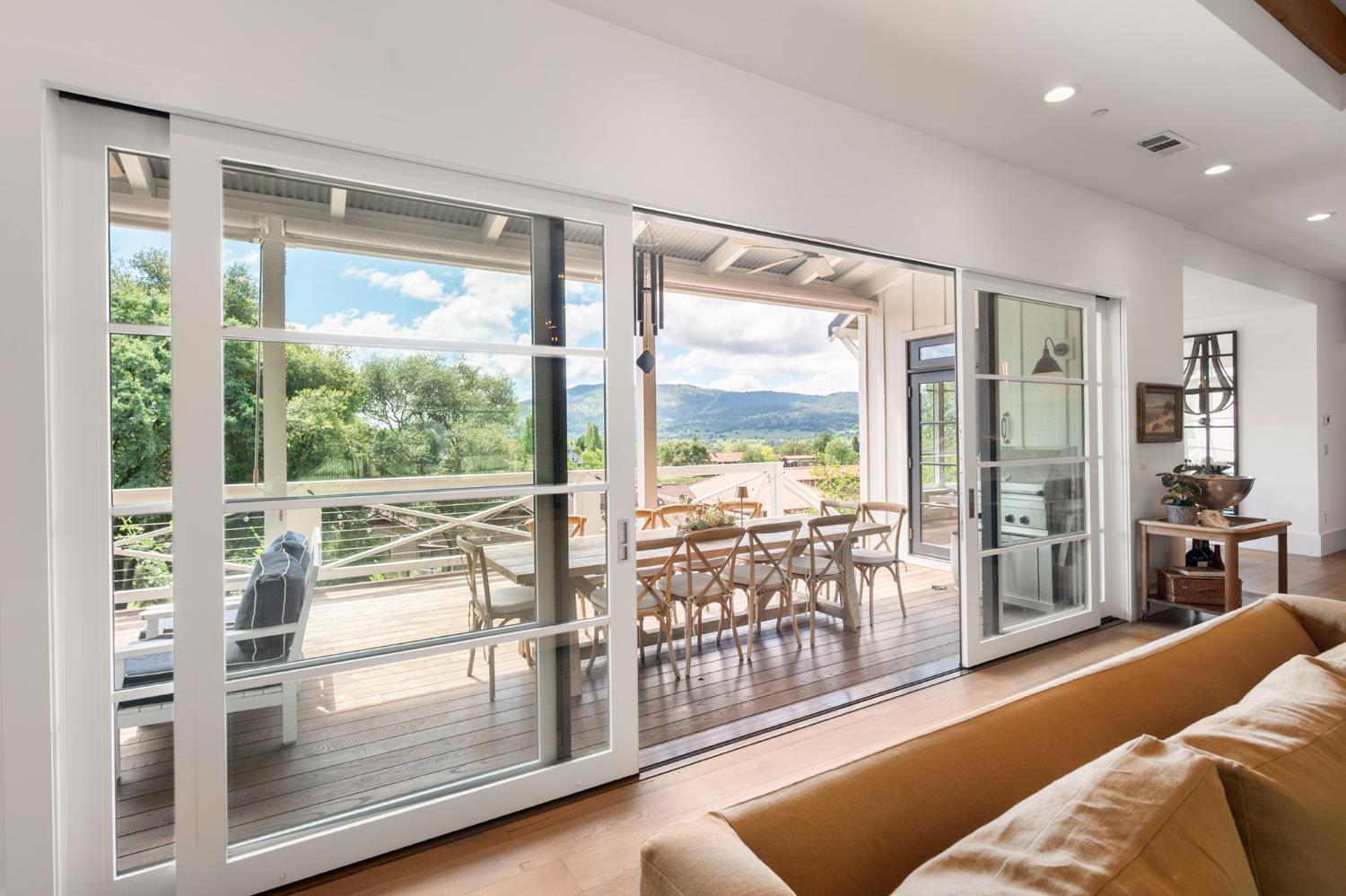 616 Selkirk Ranch