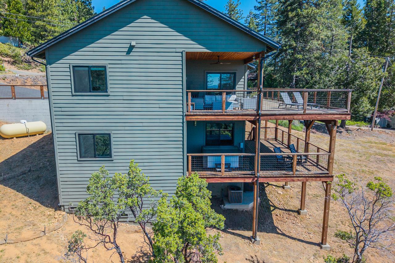 3321 Menominee Court