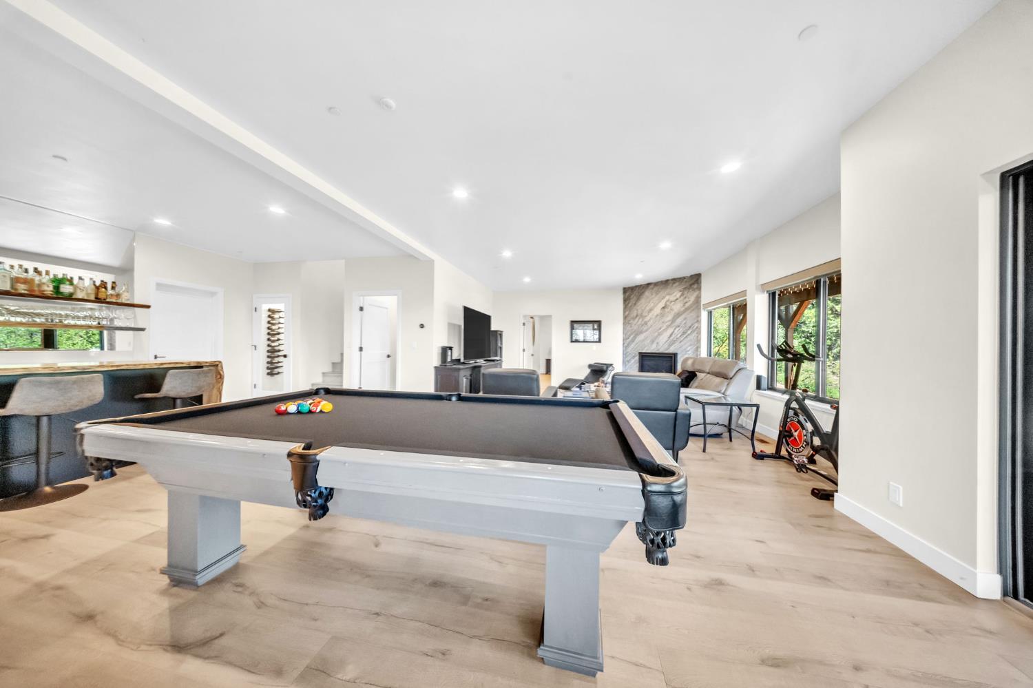 3321 Menominee Court