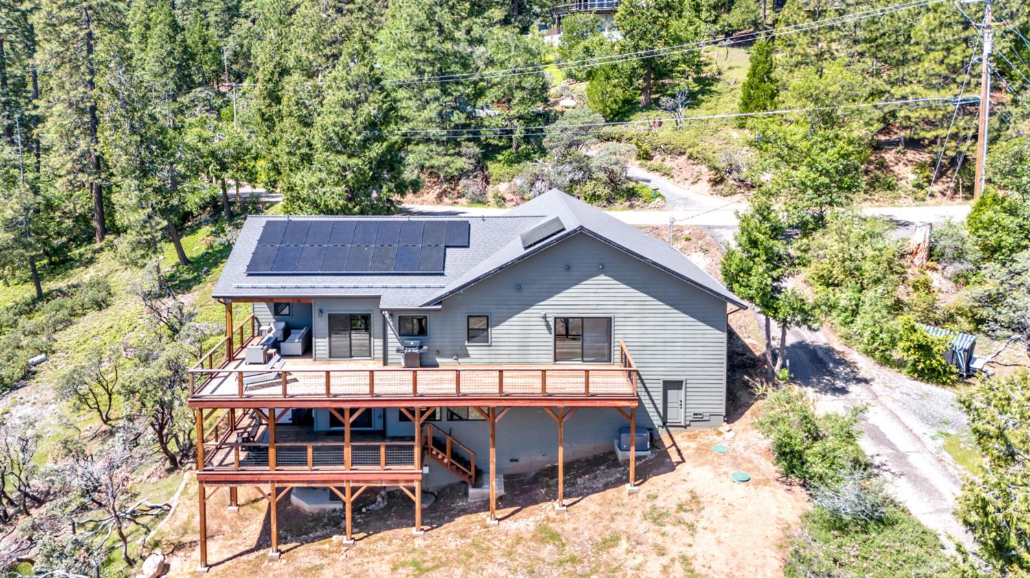 3321 Menominee Court