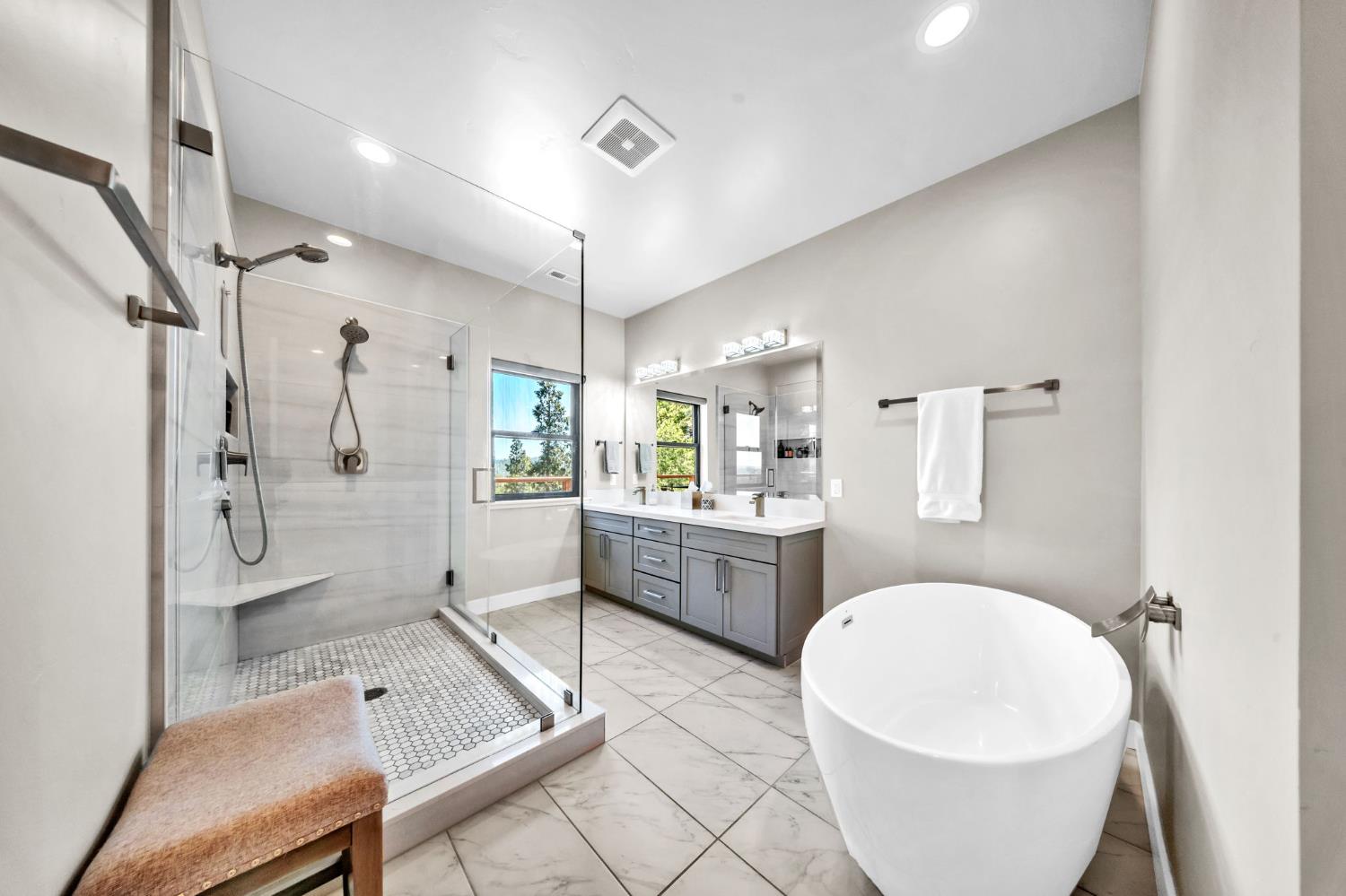 3321 Menominee Court