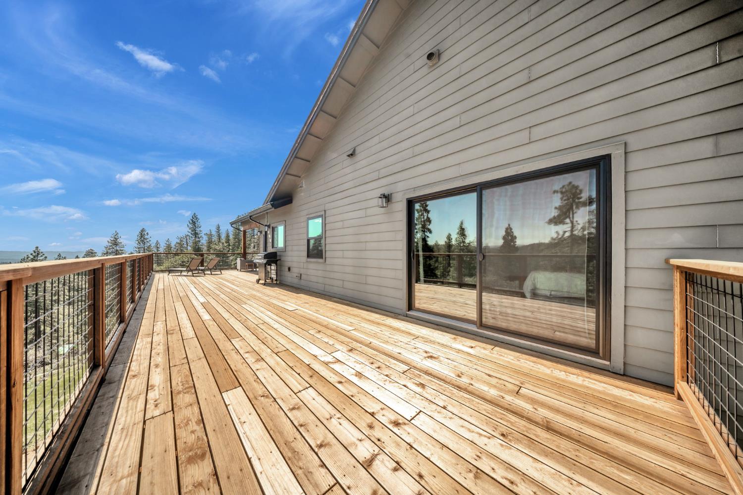 3321 Menominee Court