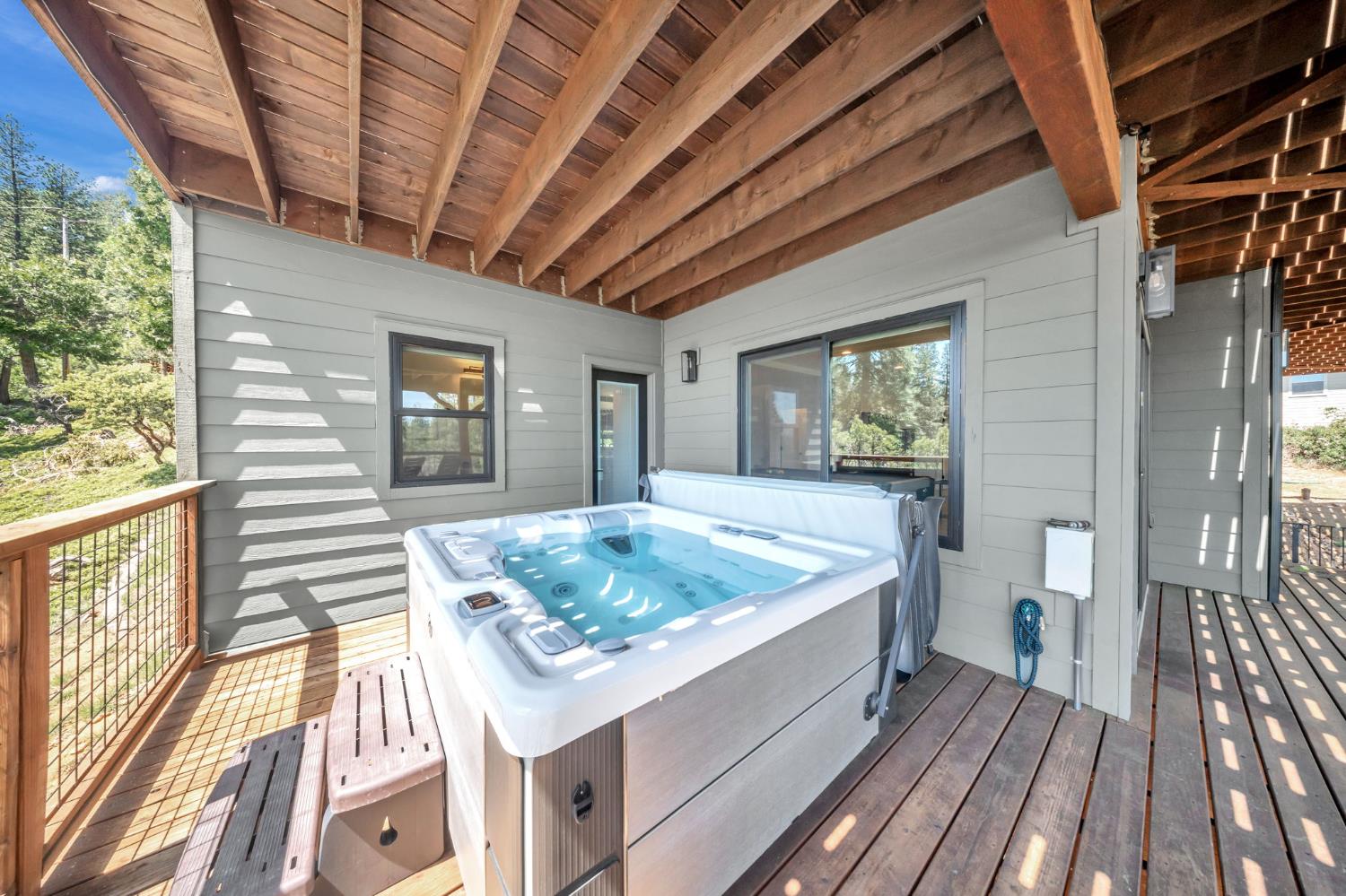 3321 Menominee Court