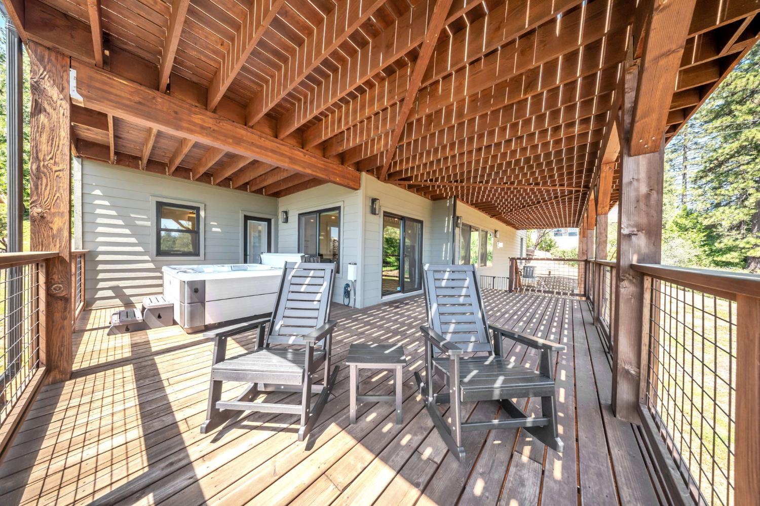 3321 Menominee Court