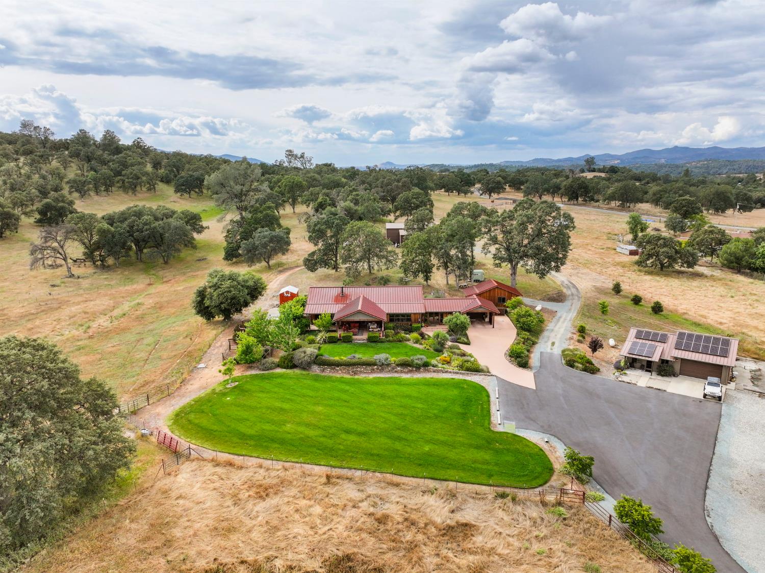 1416 Lakeside Drive