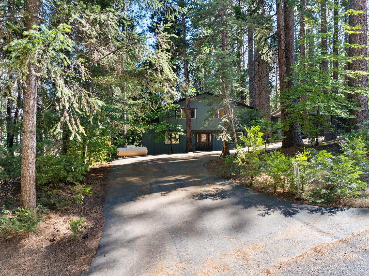 1888 Cypress Point