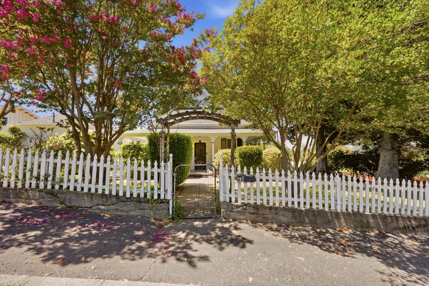 68 Church Hill Road