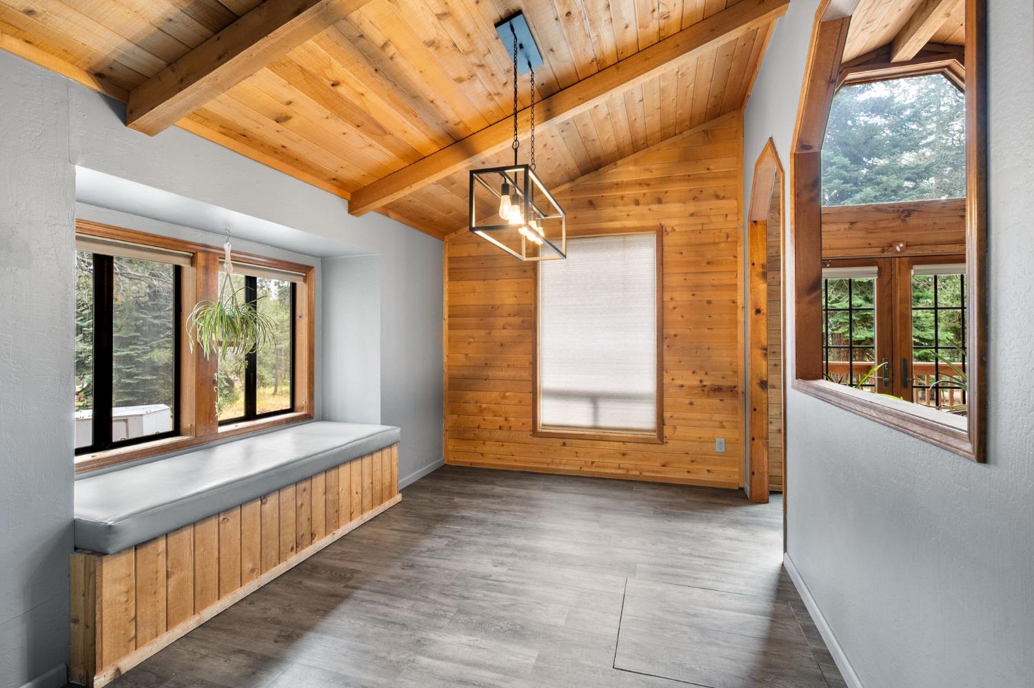 212 Fremont Road