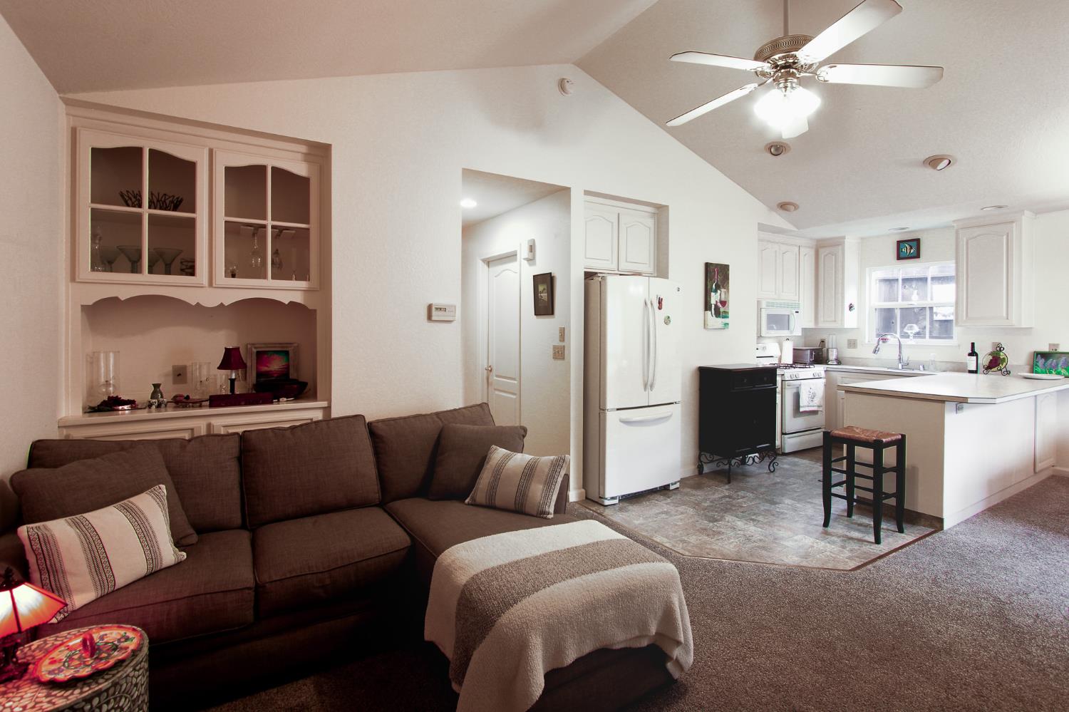 1225 Annalee Drive