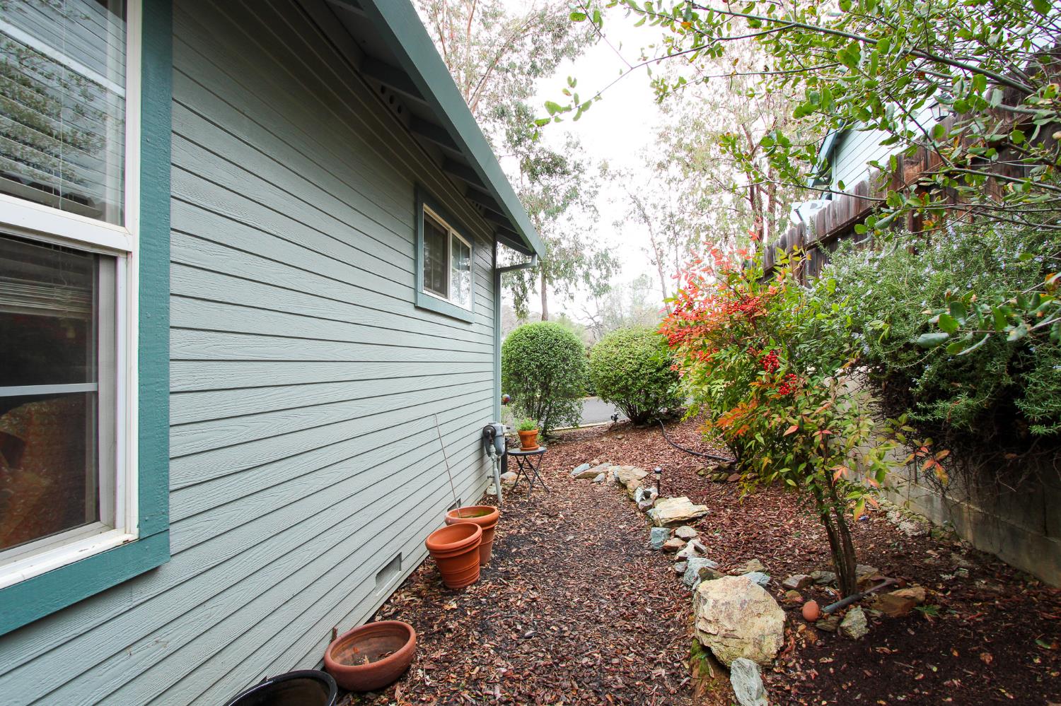 1225 Annalee Drive