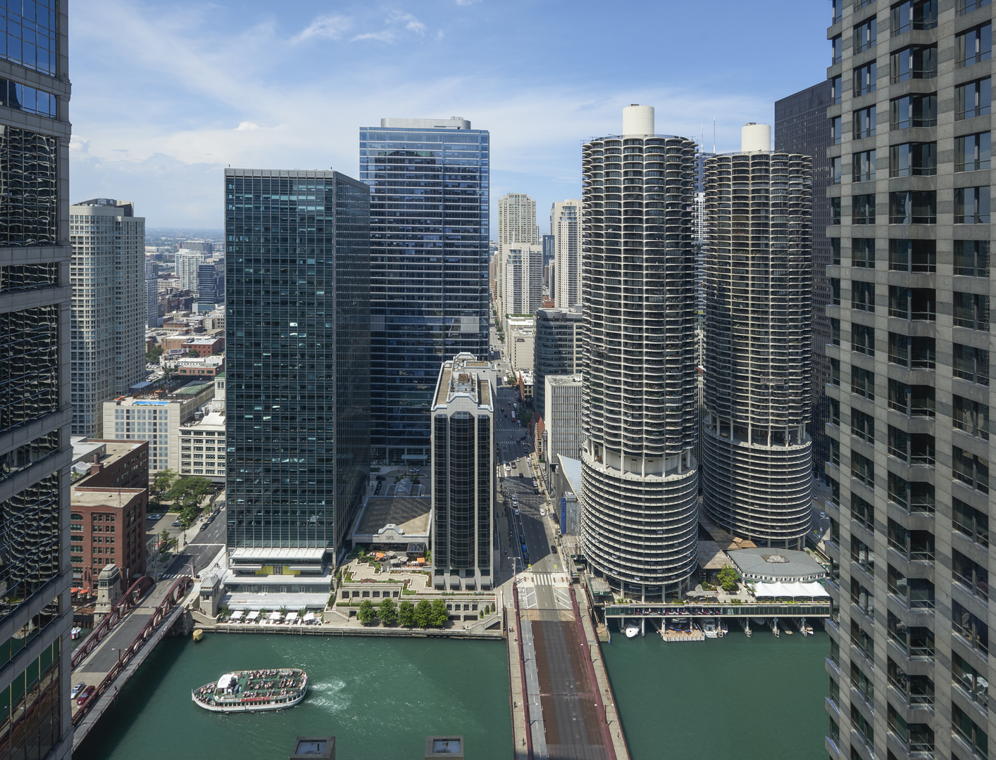 200 N Dearborn Street Unit: 4700