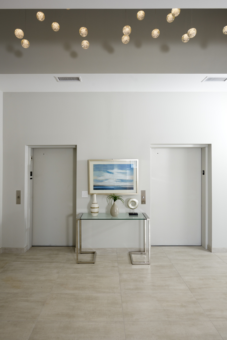 200 N Dearborn Street Unit: 4700