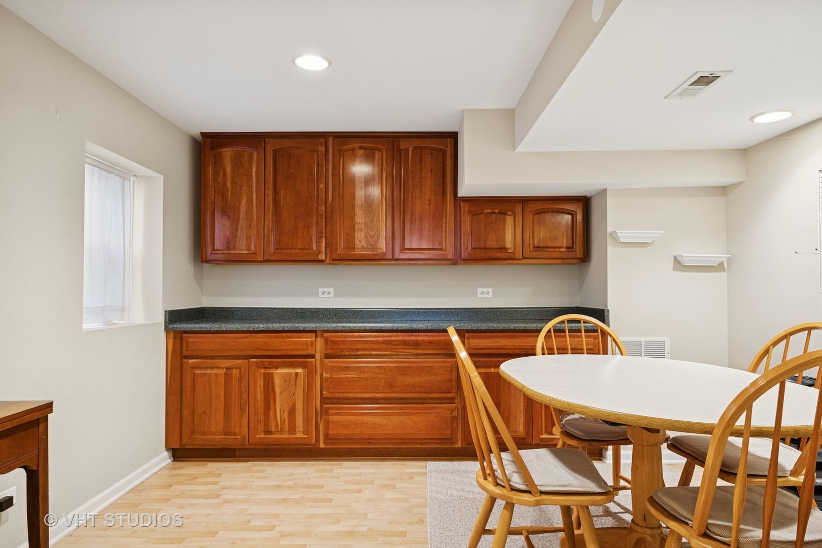 21322 W Williamsburg Court