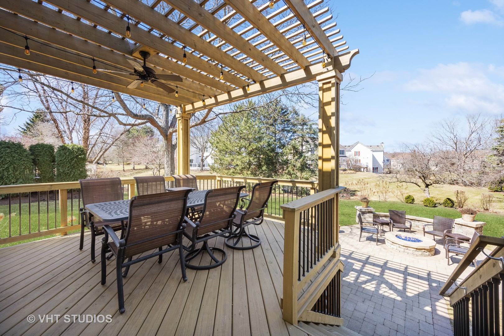 21322 W Williamsburg Court