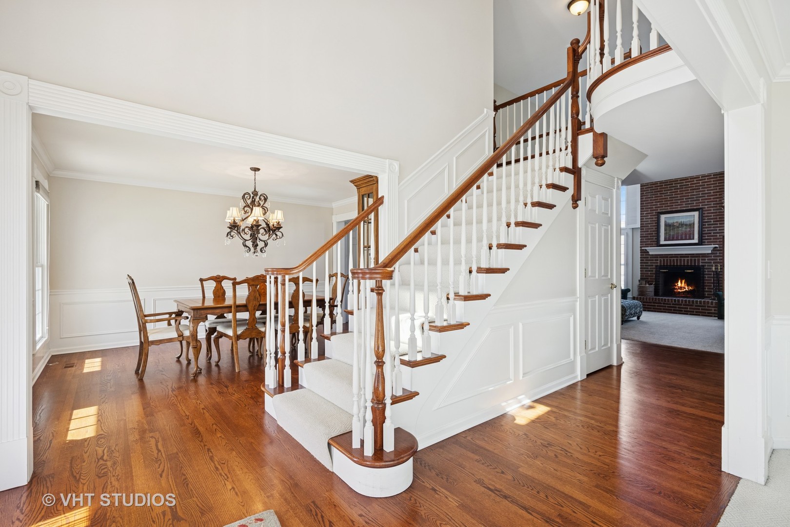 21322 W Williamsburg Court