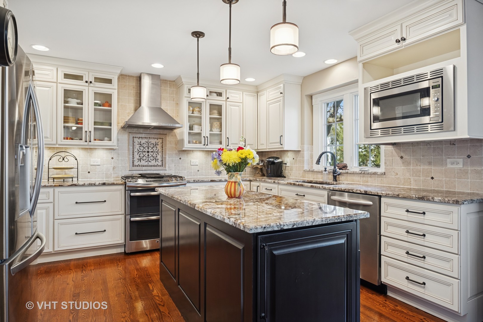 21322 W Williamsburg Court