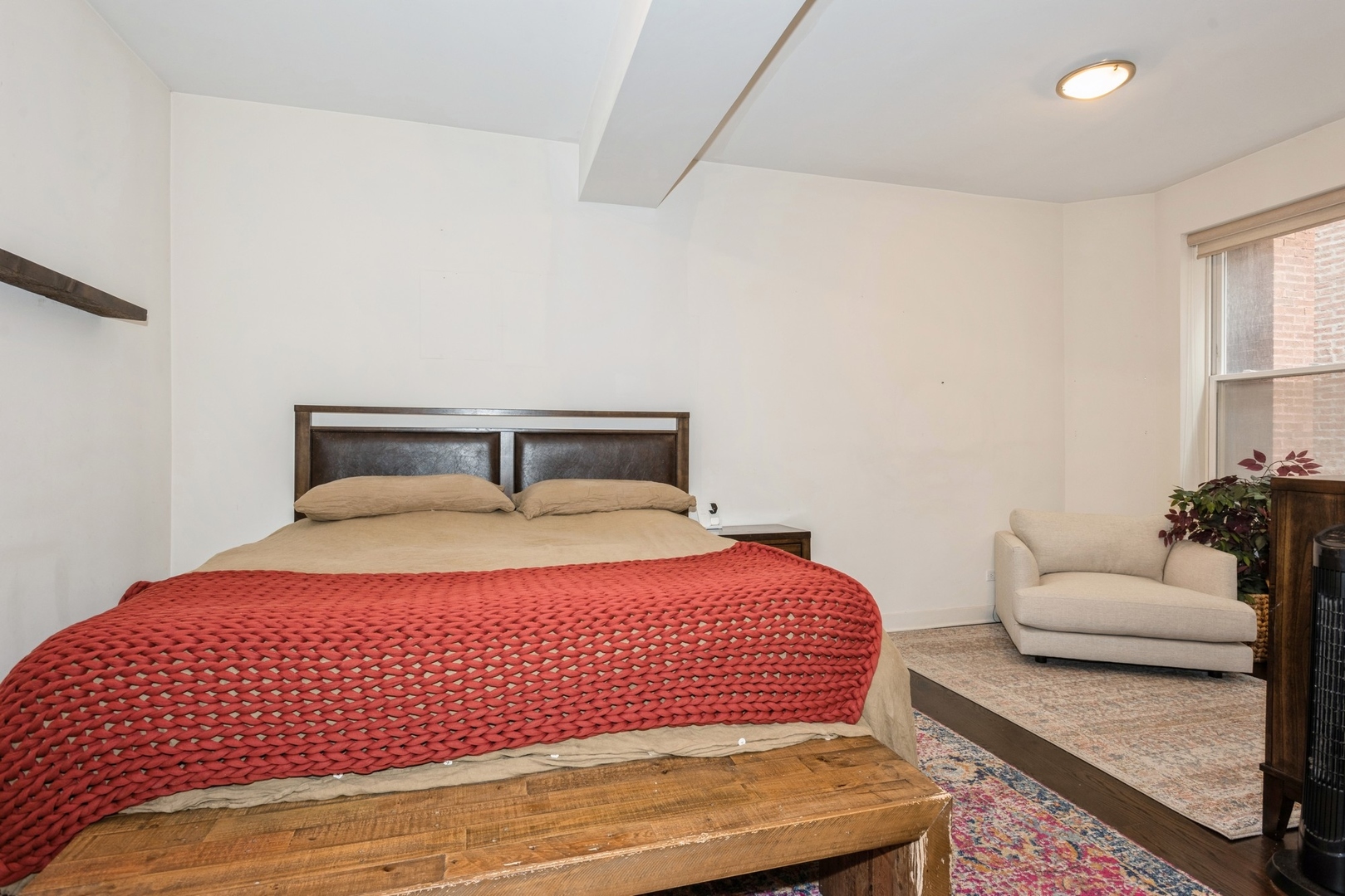 2322 W AUGUSTA Boulevard Unit: 1A