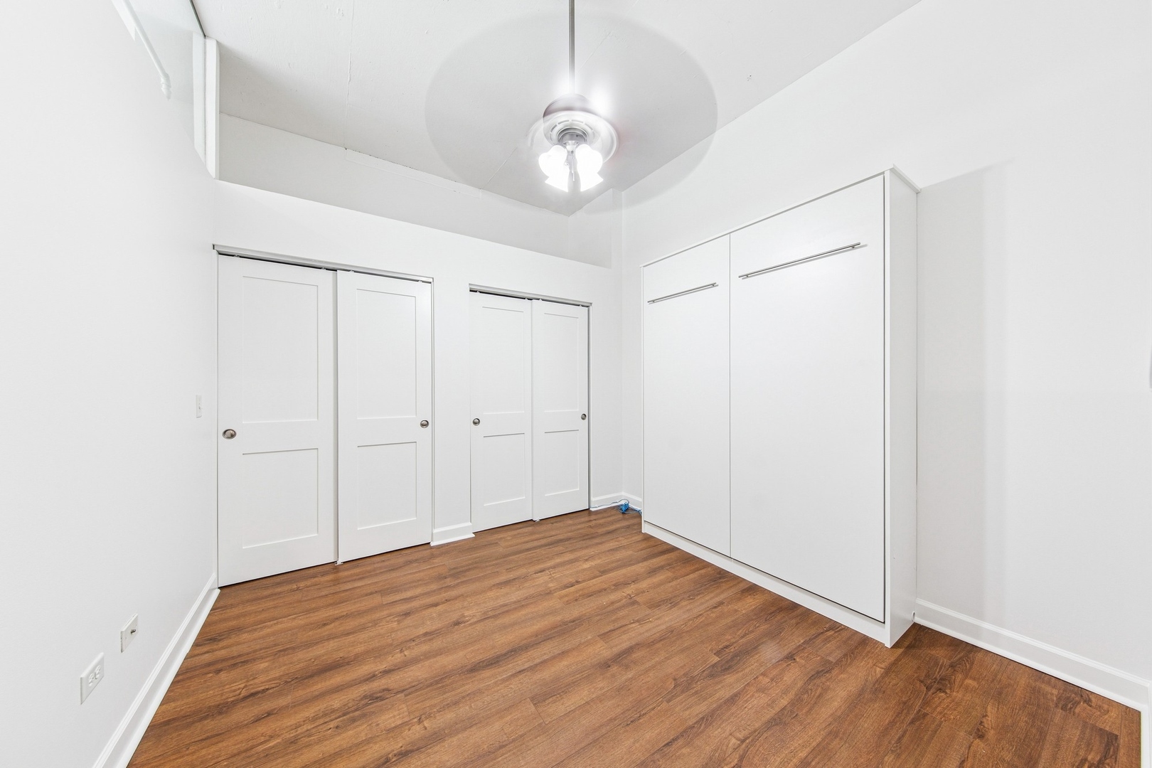 111 S MORGAN Street Unit: 904