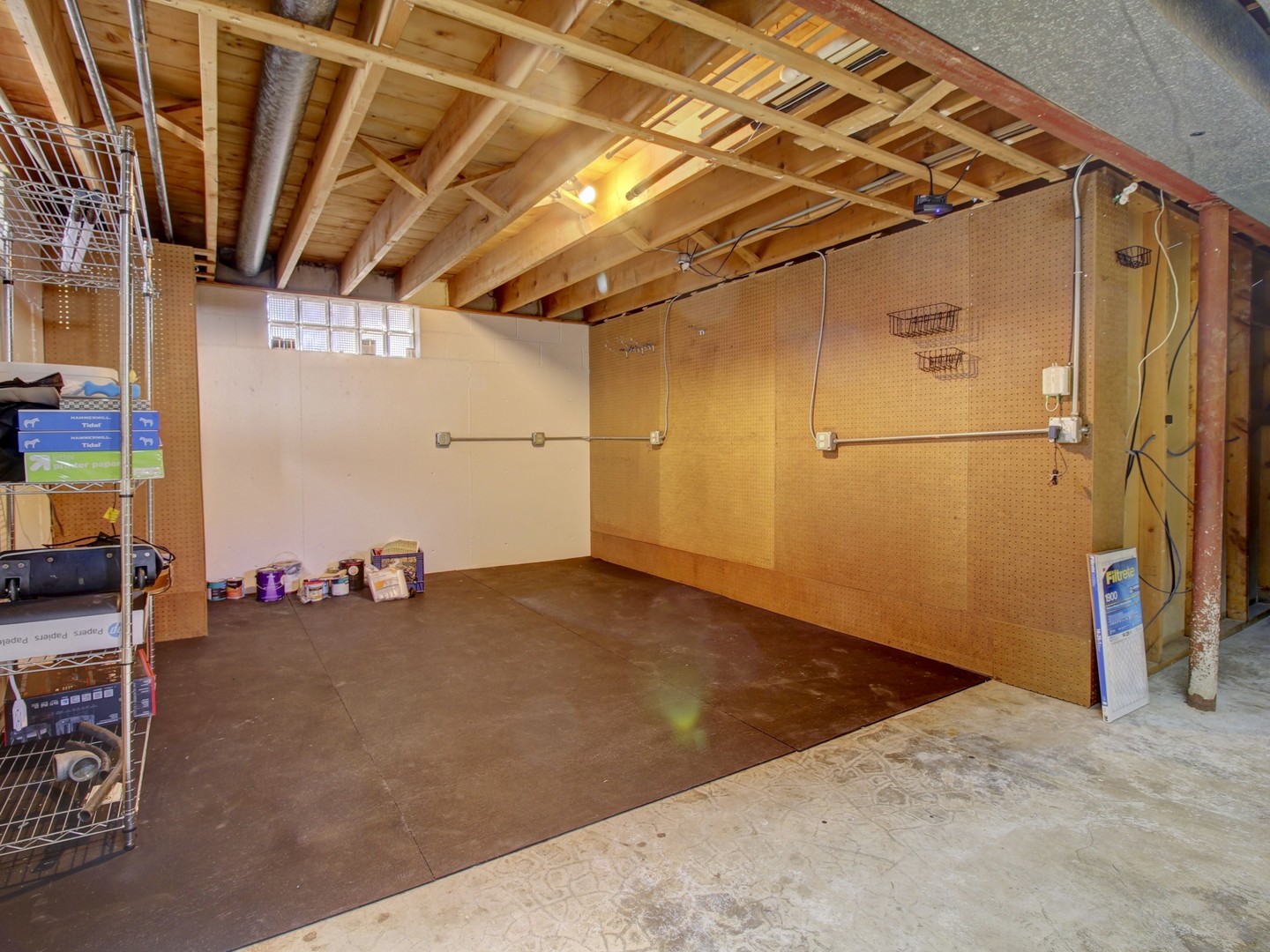 9038 Fairview Avenue