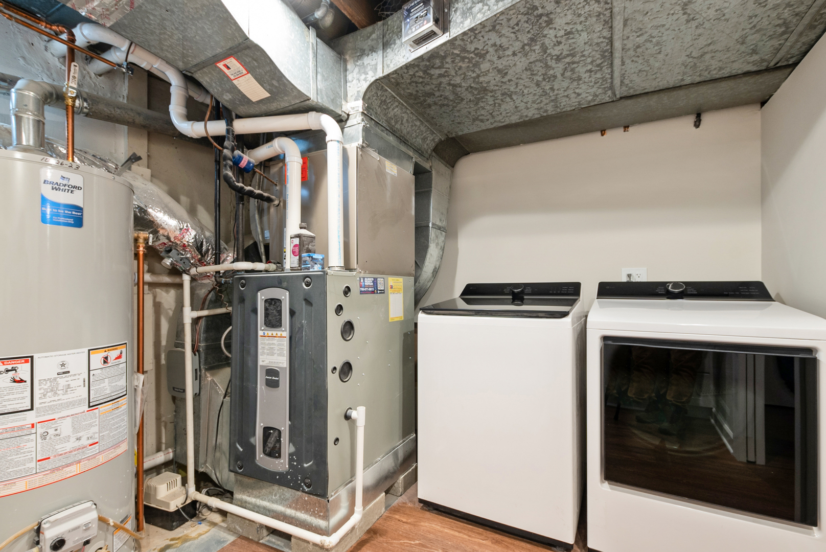 312 W Hickory Street