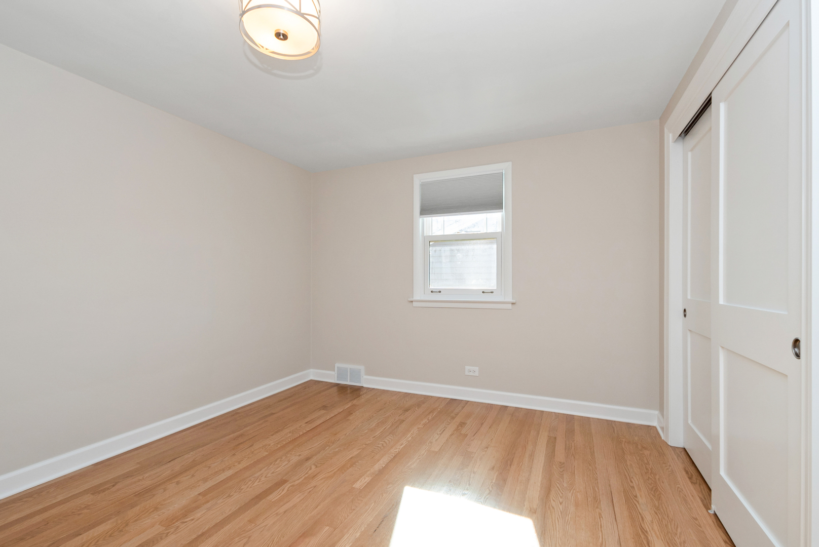 312 W Hickory Street