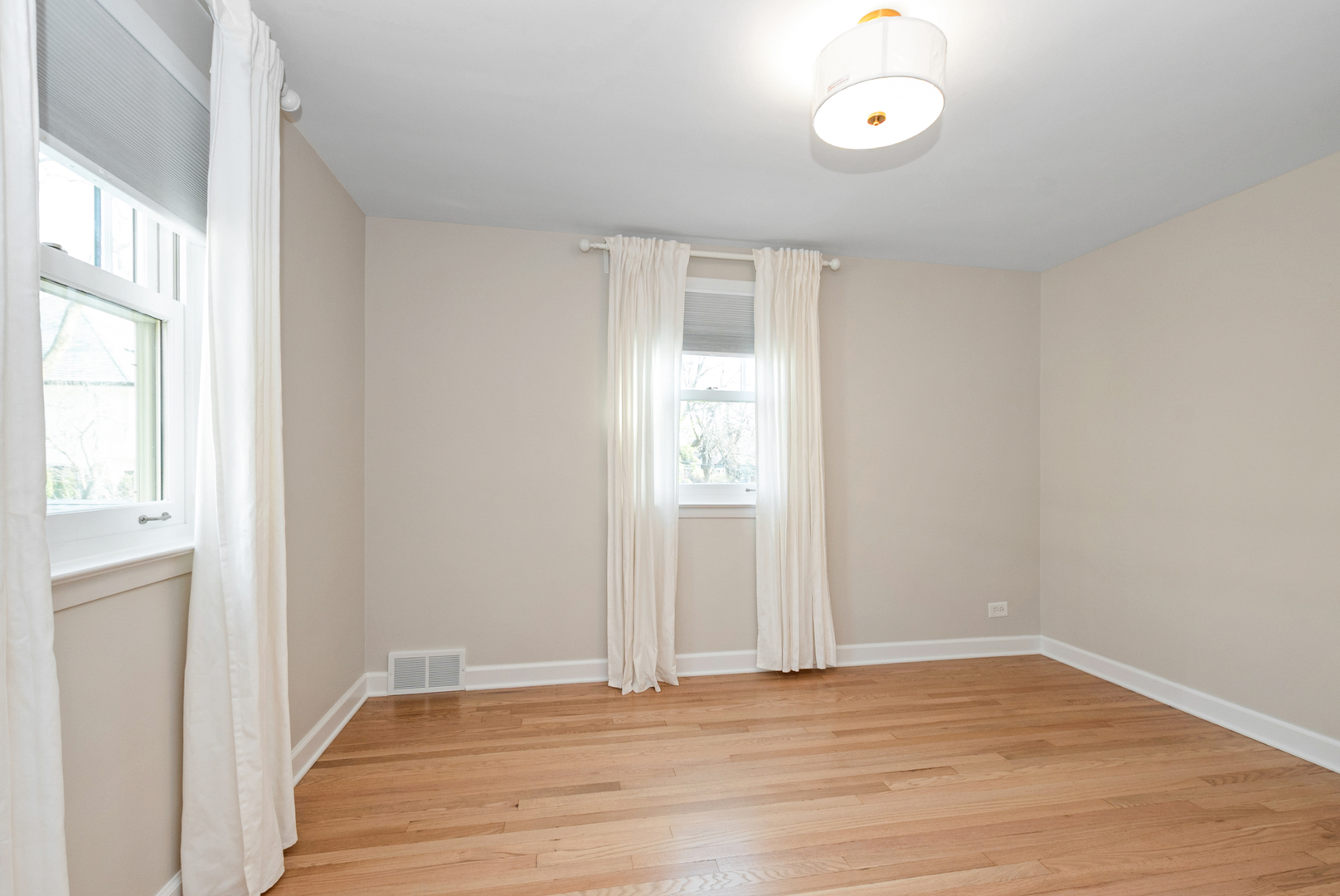 312 W Hickory Street