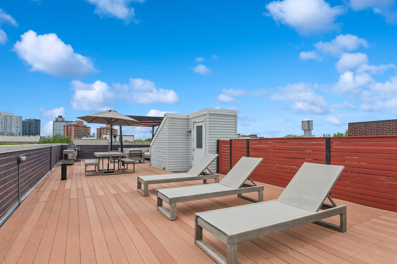 1500 N Cleveland Avenue Unit: 4