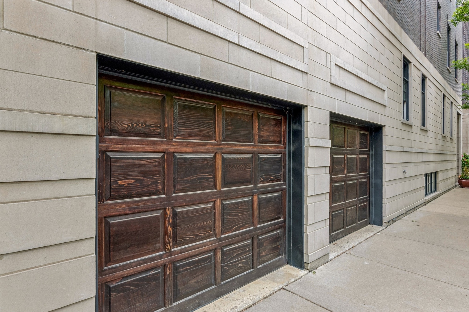 1500 N Cleveland Avenue Unit: 4