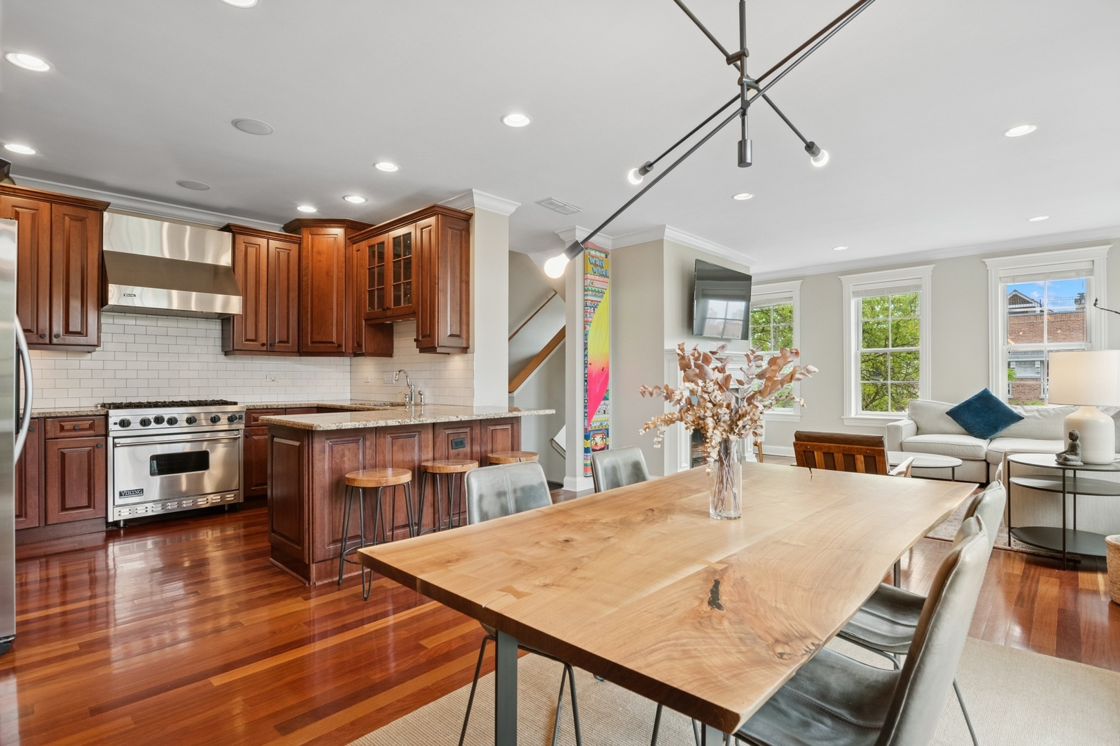 1500 N Cleveland Avenue Unit: 4