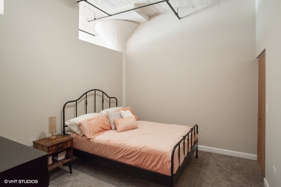 221 E CULLERTON Street Unit: 314