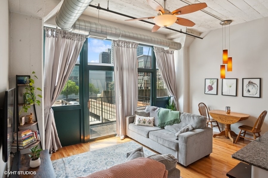 221 E CULLERTON Street Unit: 314