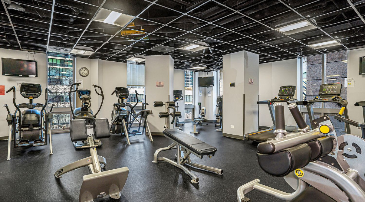 222 N Columbus Drive Unit: 3702