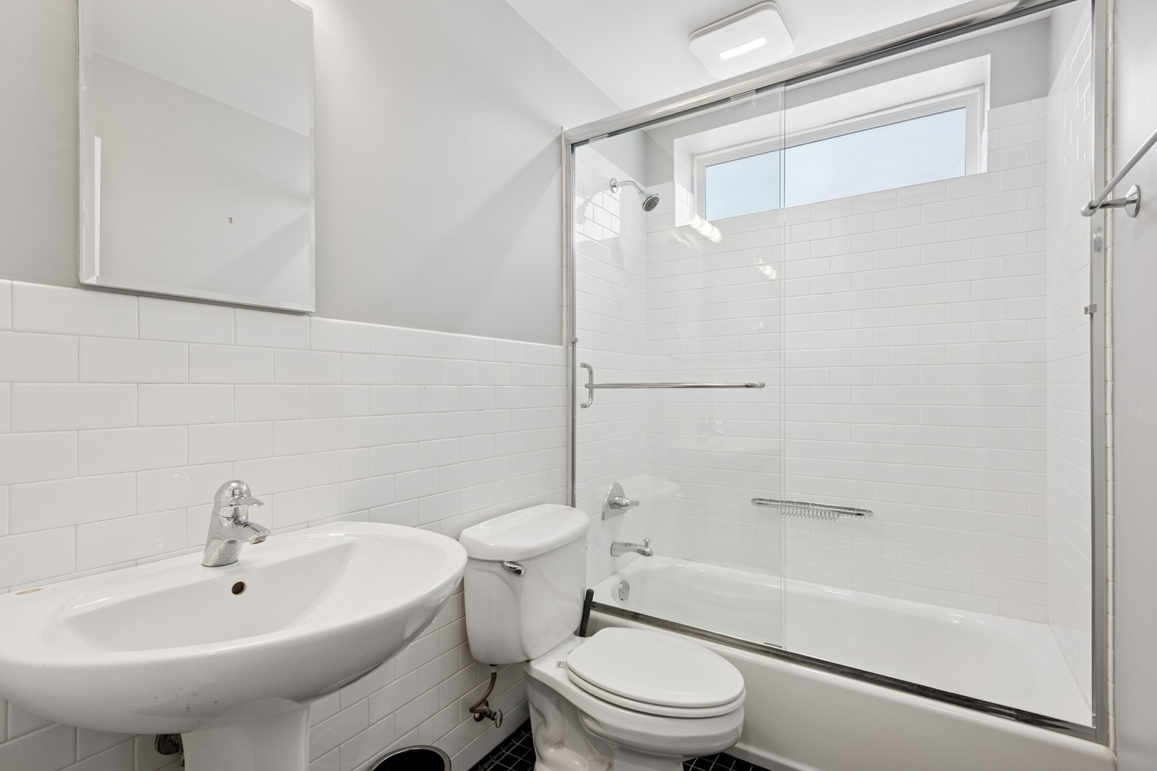 1428 N Mohawk Street Unit: A