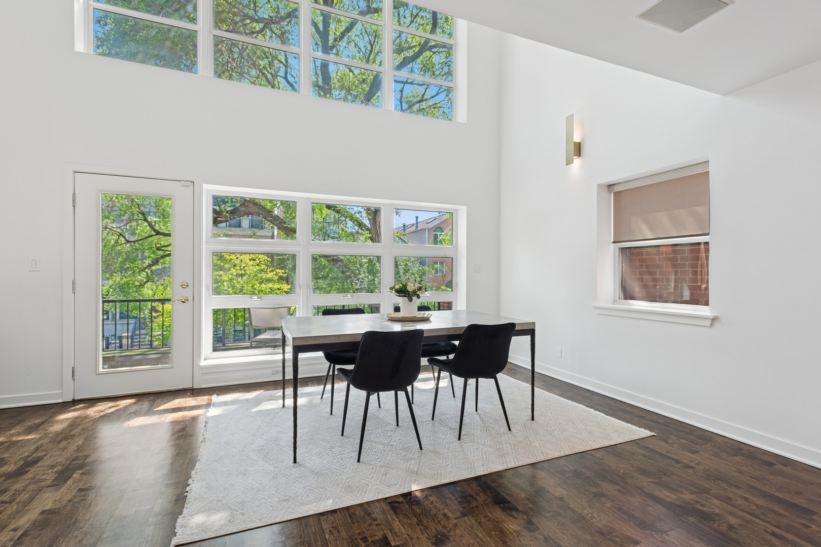 1428 N Mohawk Street Unit: A
