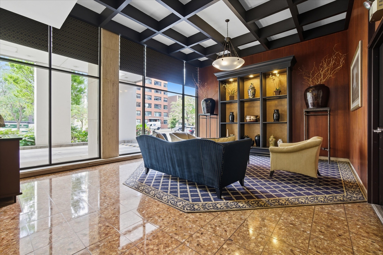 5855 N Sheridan Road Unit: 9F