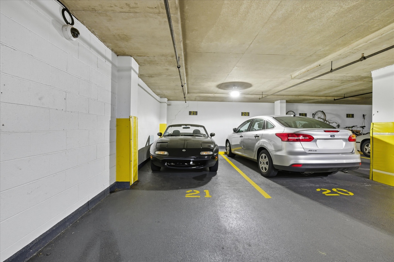 5855 N Sheridan Road Unit: 9F