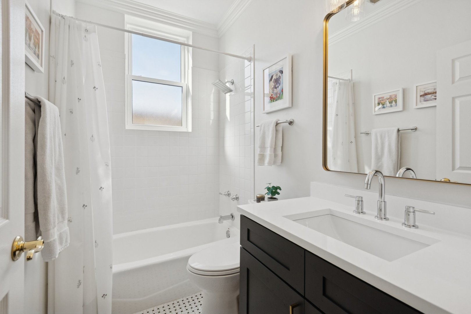 1122 W Armitage Avenue Unit: 302