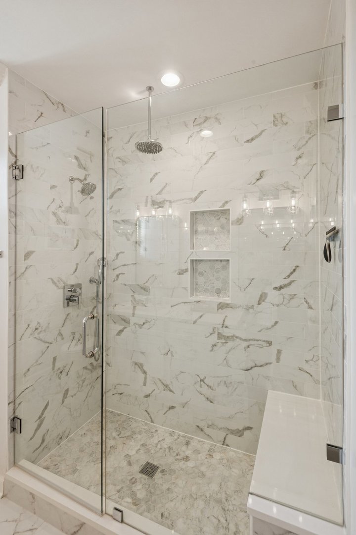 1122 W Armitage Avenue Unit: 302