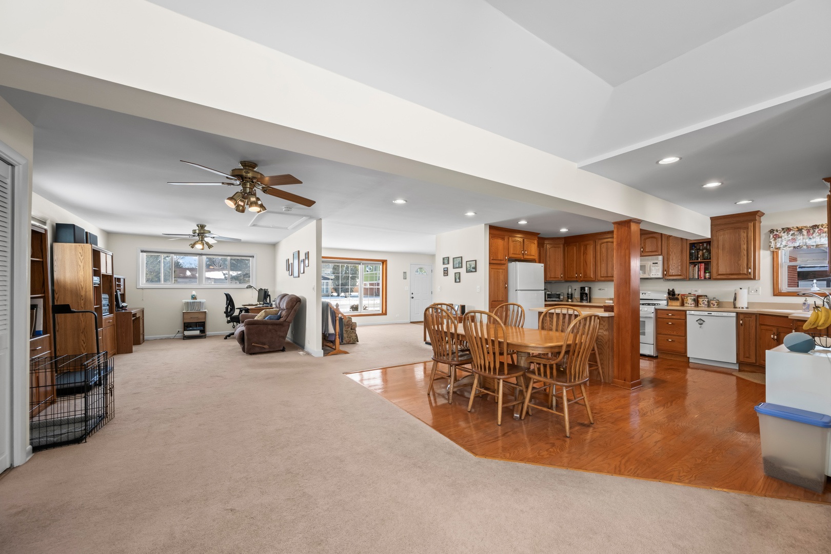 1610 N Chestnut Avenue